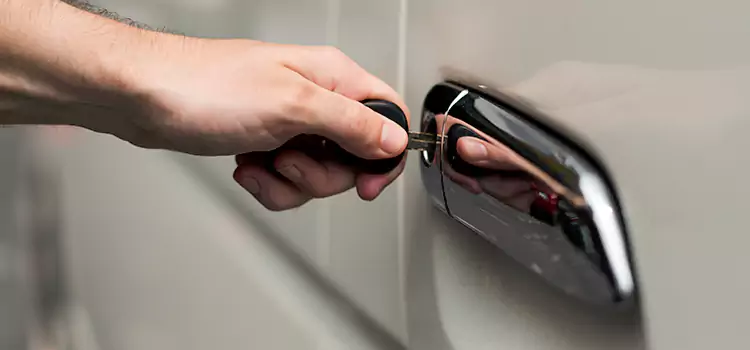 Why Choose Our Auto Locksmith Team in West Des Moines, IA?