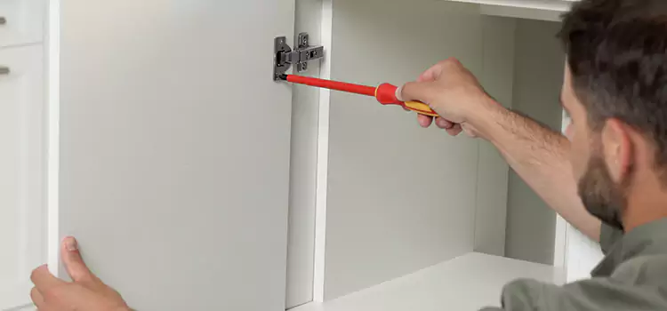 Screen Door Hinge Repair West Des Moines